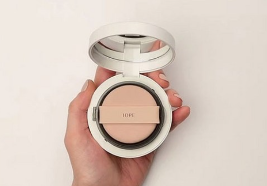 2 x IOPE Air Cushion Cover from Korea