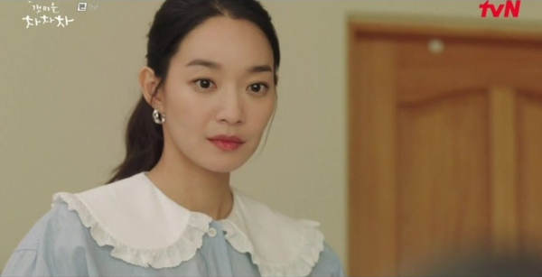 roaju Glossy Hoop Earring_Celebrity Accessory #Shin mina in K-Drama 'Hometown Cha-Cha-Cha' from Korea_H1